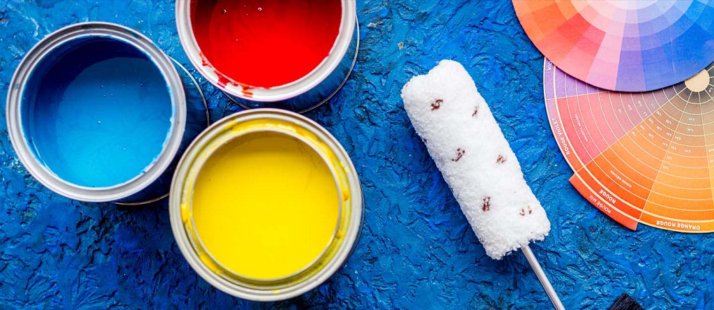 A Splash of Color: Revitalize Your Kitchen Cabinets with Expert Painting